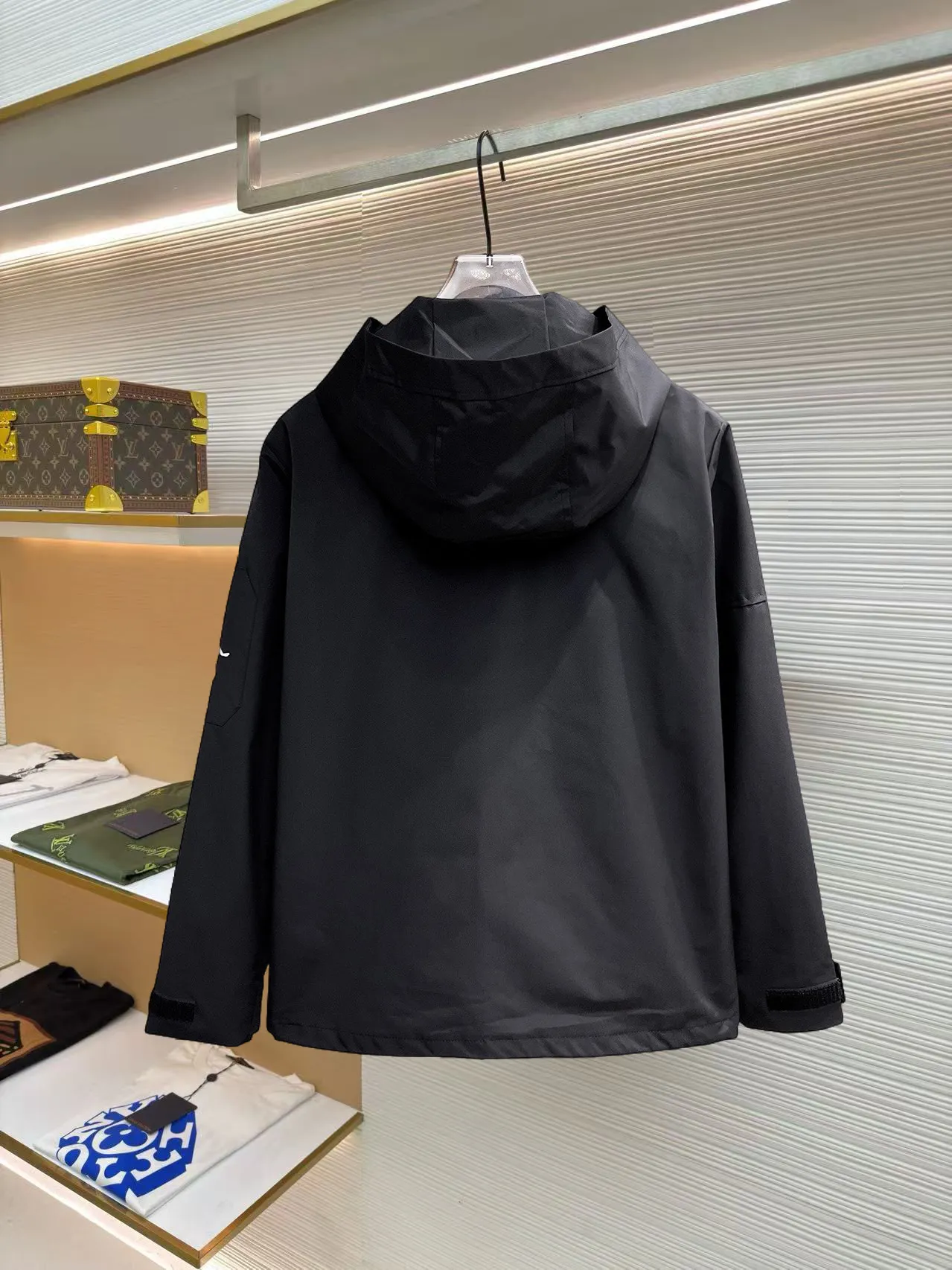 Same Style， ， 2026 New Arrival ，Original Premium Breathable ， ， ， Quality。 ， Sizes：M～3XL，